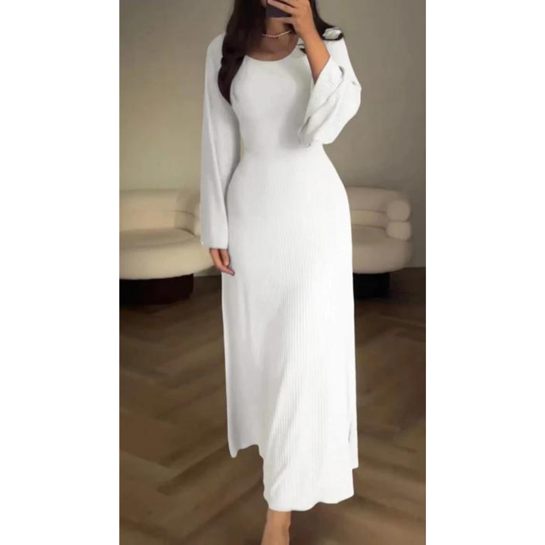 Elegant Winter Maxi Dress with Long Sleeves
