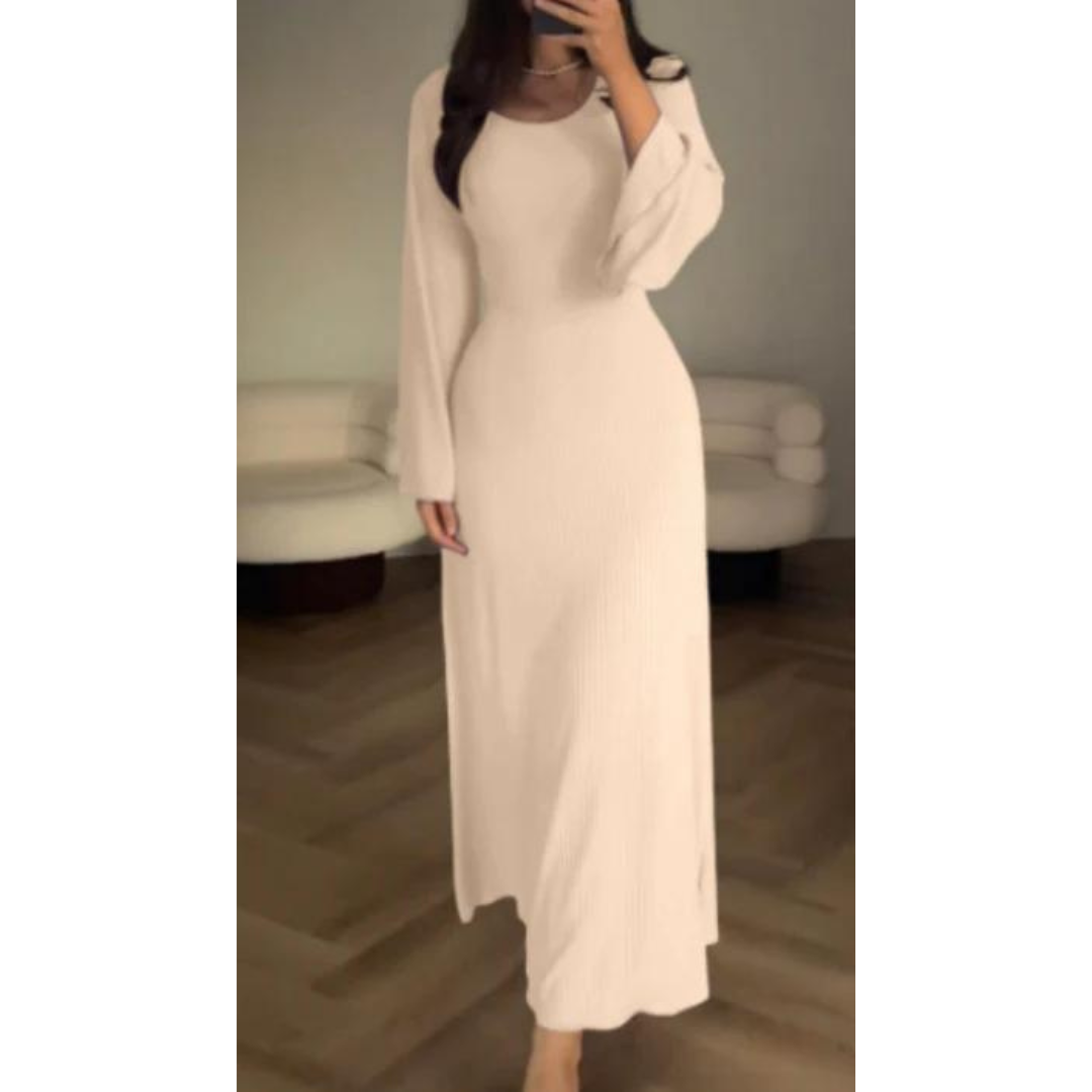 Elegant Winter Maxi Dress with Long Sleeves