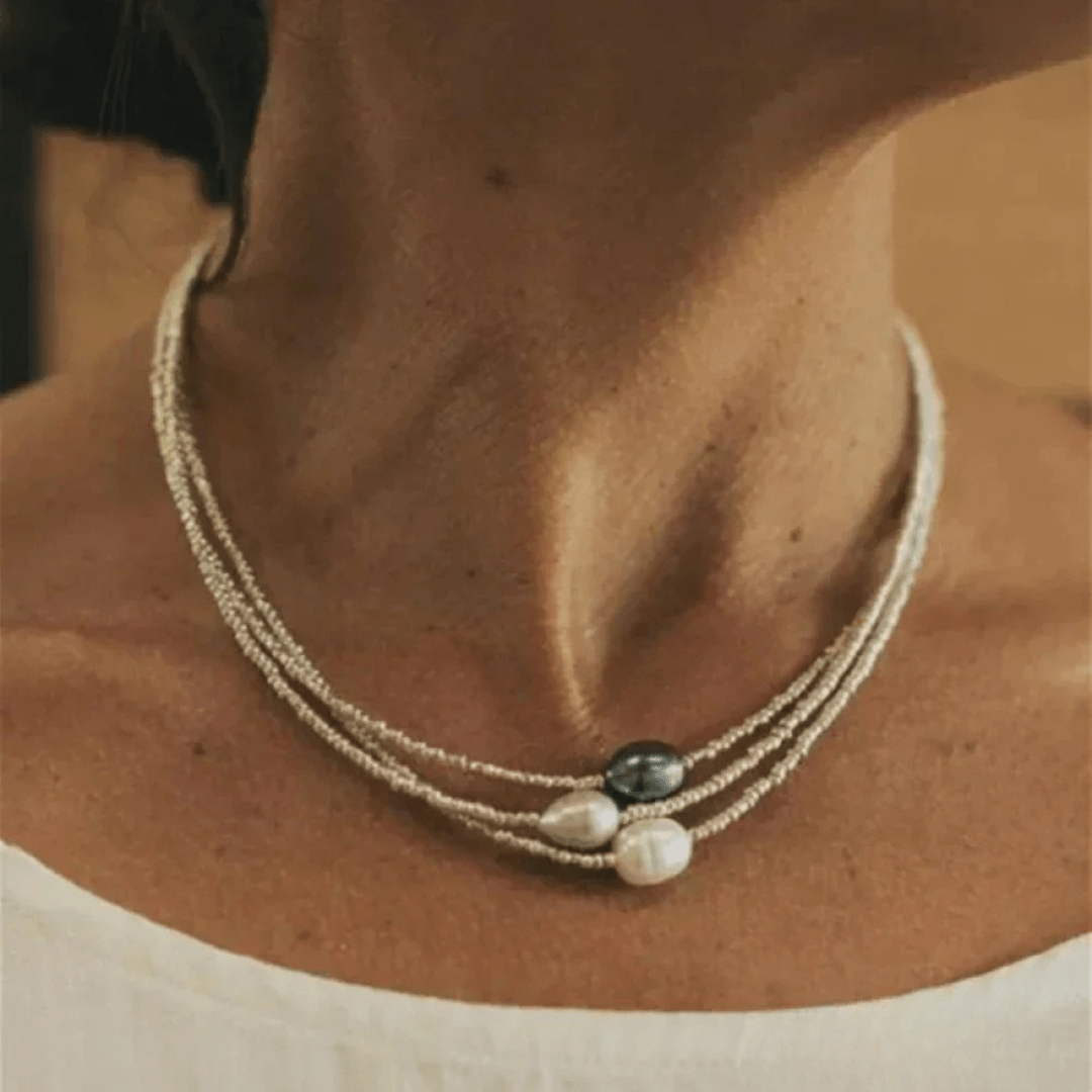 VINTAGE FRESH WATER PEARL NECKLACE